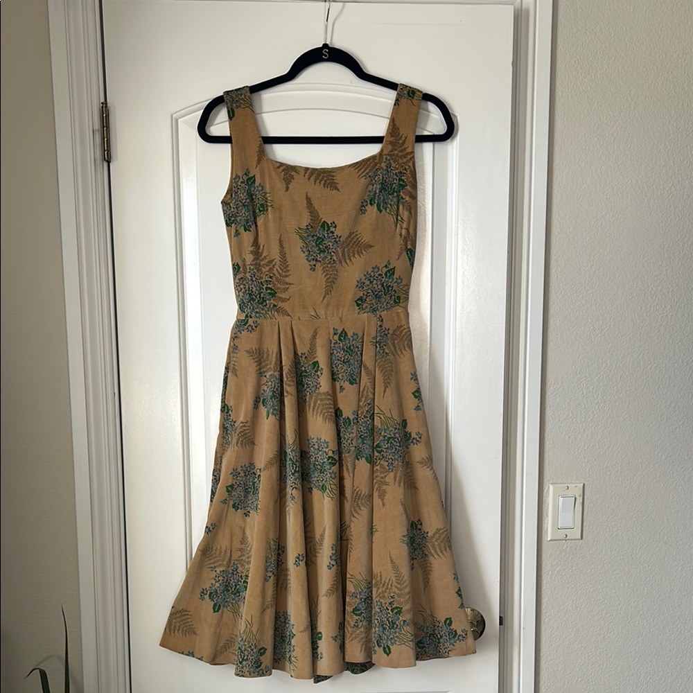 Floral Print Sleeveless Dress
